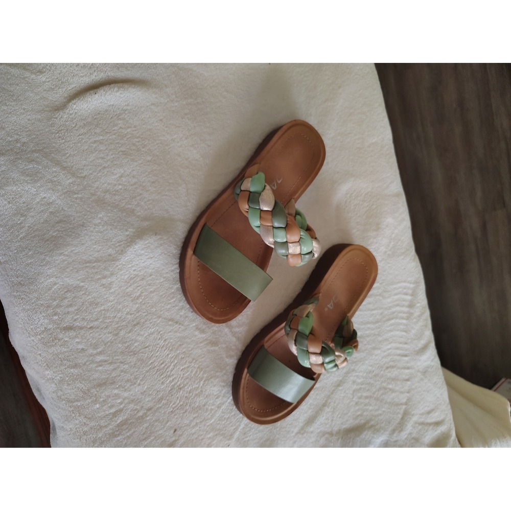Soda Girls Braided Slide Sandals Olive Green Tan Gold Size 5 Kids Summer Shoes